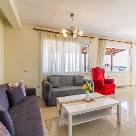 Finas Penthouse,Private Terrace,Great View,Mins From Sea Daire Kavala Dış mekan fotoğraf
